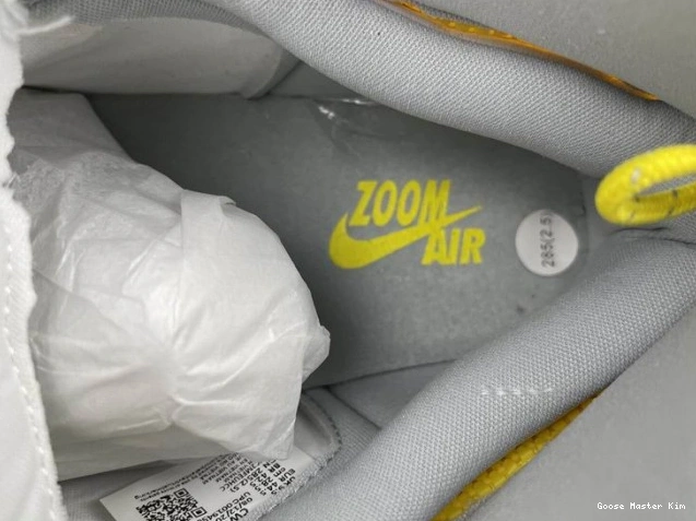 Smoke Air Switch 1 Jordan Light High CW6576-100 0608